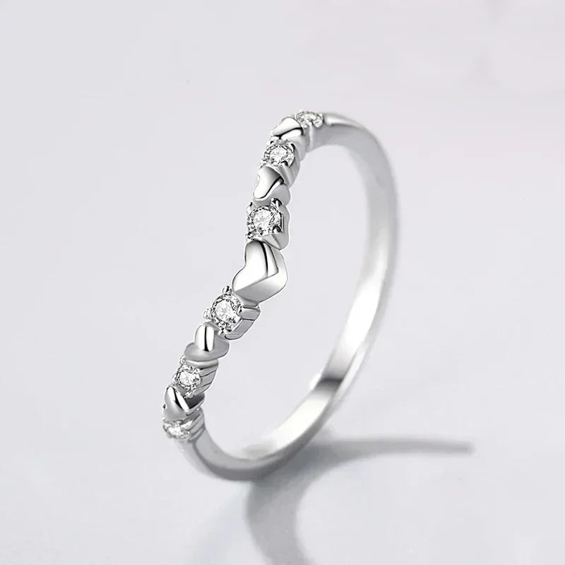 925 silver ring with heart shapes and small clear stones, elegant women's jewelry