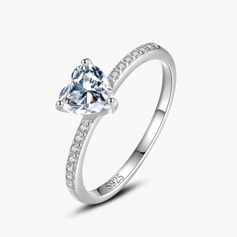 925 silver ring with heart-shaped gemstone and pavé band, elegant women's jewelry