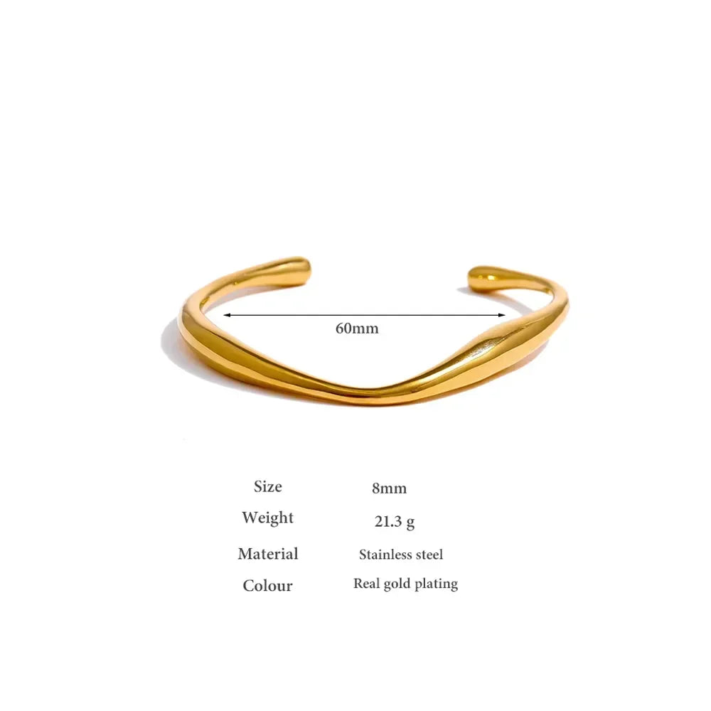 Gold-plated stainless steel cuff bracelet, 8mm wide, 60mm diameter, minimalist design