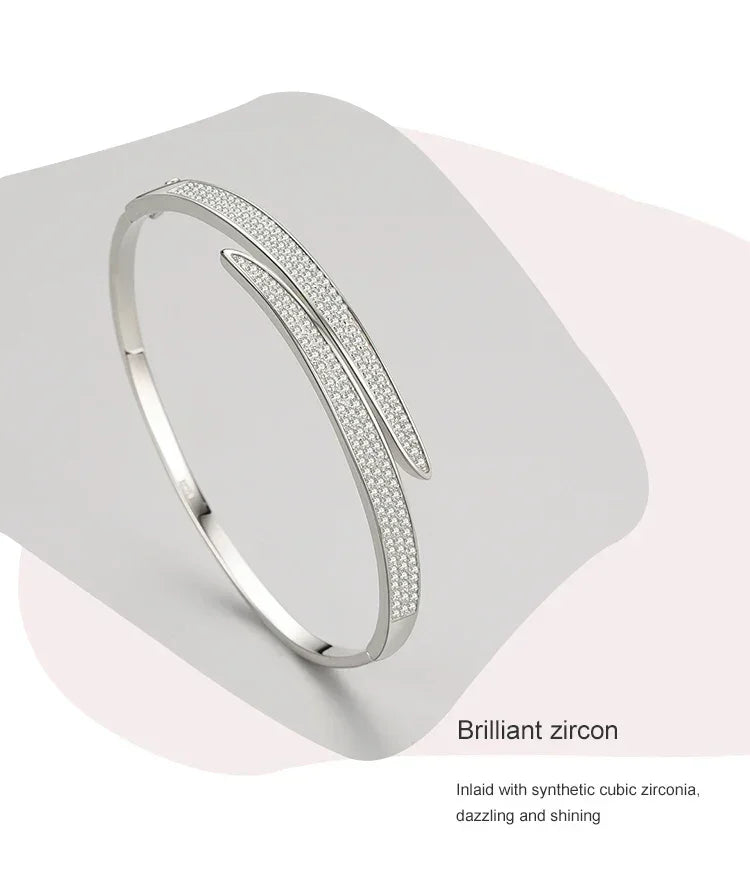 Mia's Mesmerizing CZ Link Bracelet - TM & CO. JEWELS 