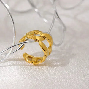 Mila’s Twist - TM & Co. Jewels