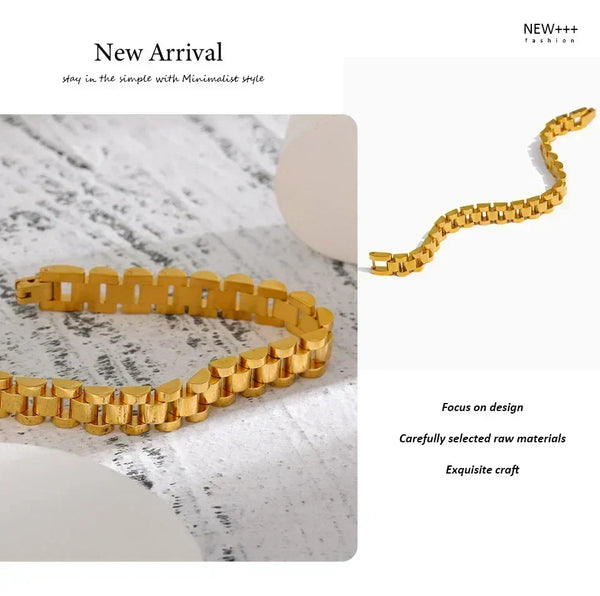 18K gold-plated chain link bracelet with a bold, modern design on a white display