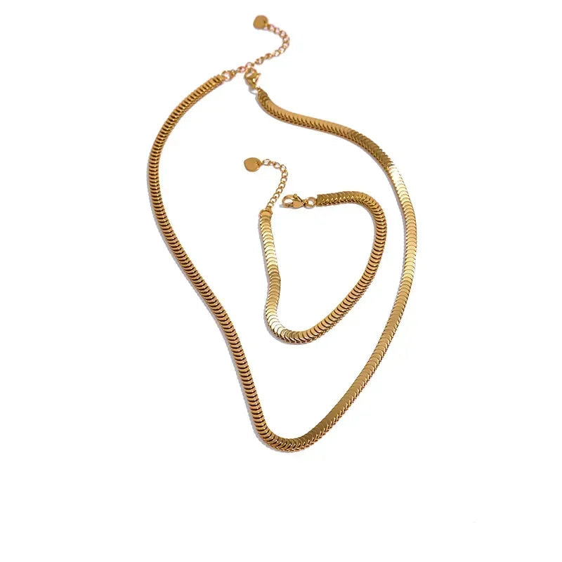 Classic Crest Set - TM & CO. JEWELS 