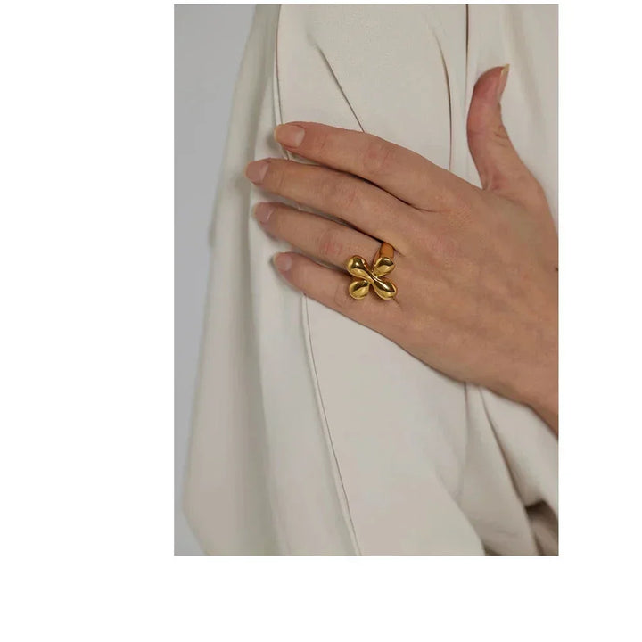 Amelia’s Orbit - TM & CO. JEWELS 