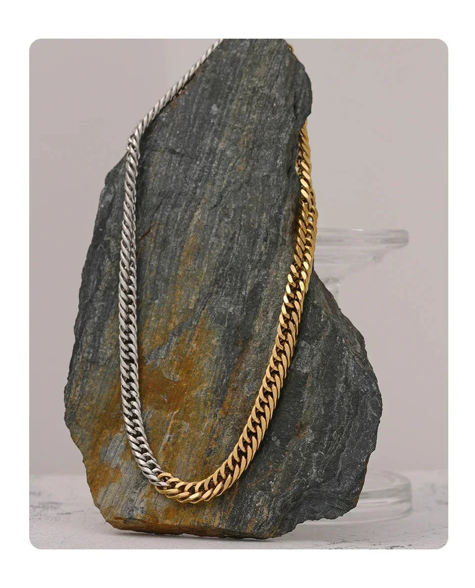 Aria's Alloy Elegance - TM & CO. JEWELS 