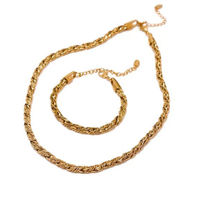 Luster Lock Collar - TM & CO. JEWELS 