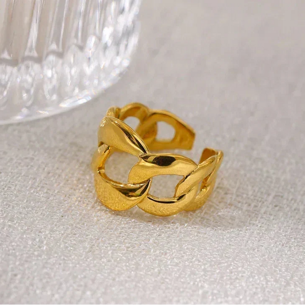 Mila’s Twist - TM & Co. Jewels