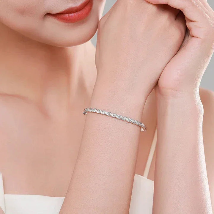 Radiant Twist Bracelet - TM & CO. JEWELS 