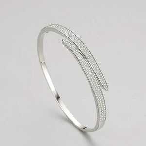 Mia's Mesmerizing CZ Link Bracelet - TM & CO. JEWELS 