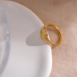 Golden Zenith Ring - TM & CO. JEWELS 