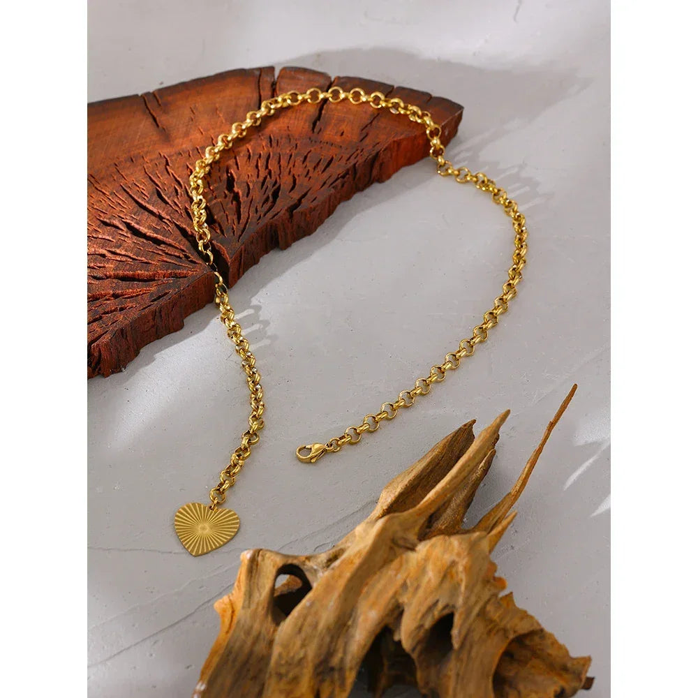 Rose Bloom Heart Necklace - TM & Co. Jewels