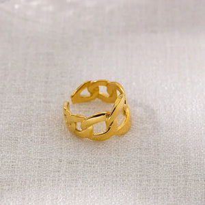 Mila’s Twist - TM & Co. Jewels