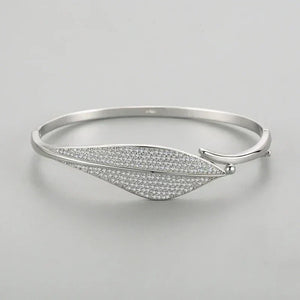 Twinkle Trend Bands - TM & Co. Jewels