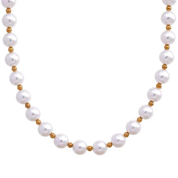Clara's Chic Chain - TM & CO. JEWELS 