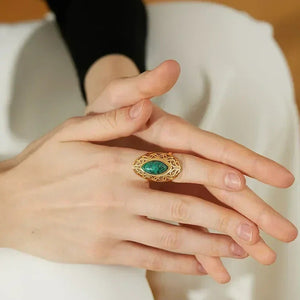 Emerald Essence Ring - TM & CO. JEWELS 