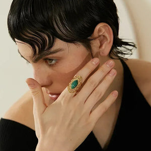 Emerald Essence Ring - TM & CO. JEWELS 