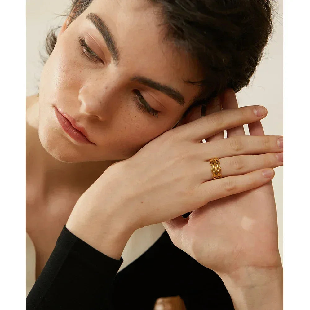 Golden Vista Hollow Ring - TM & Co. Jewels