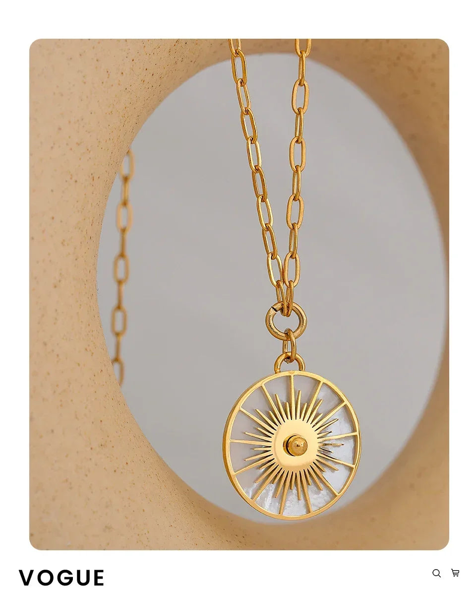 Luxe Rounds Shell Necklace - TM & CO. JEWELS 