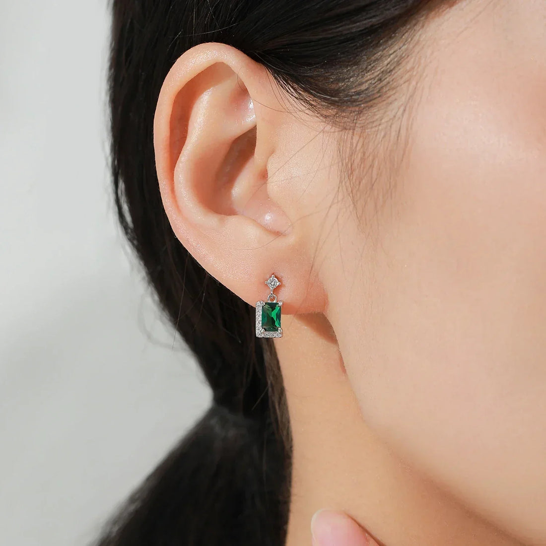 Sophia’s Emerald Glow - TM & CO. JEWELS 