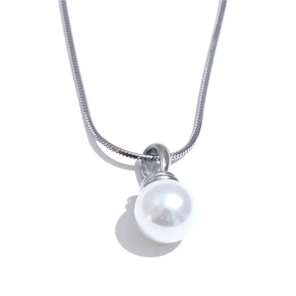 Moderne Pearl Drop - TM & CO. JEWELS 