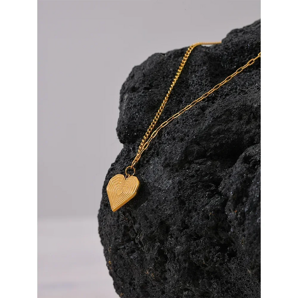 Charm Quotient Golden Embrace - TM & Co. Jewels