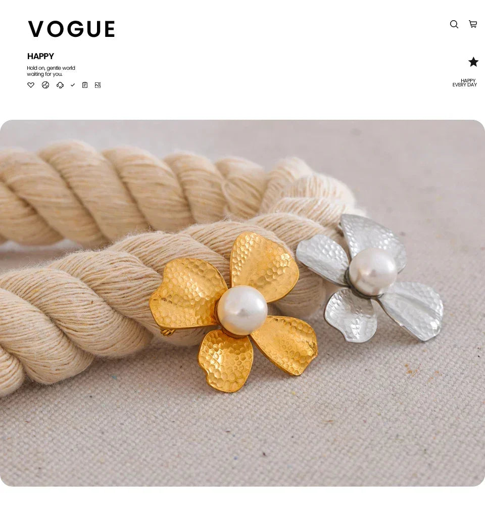 Aura Flora Brooch - TM & CO. JEWELS 