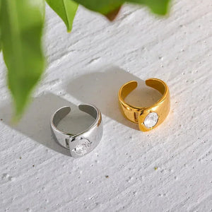 Chunky Charm Zirconia Ring - TM & CO. JEWELS 