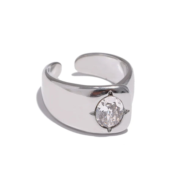 Chunky Charm Zirconia Ring - TM & CO. JEWELS 