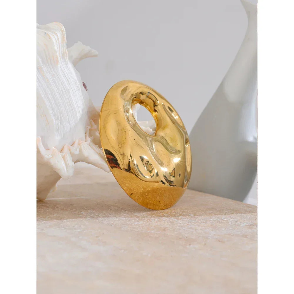 Hammered Circle Pin - TM & CO. JEWELS 