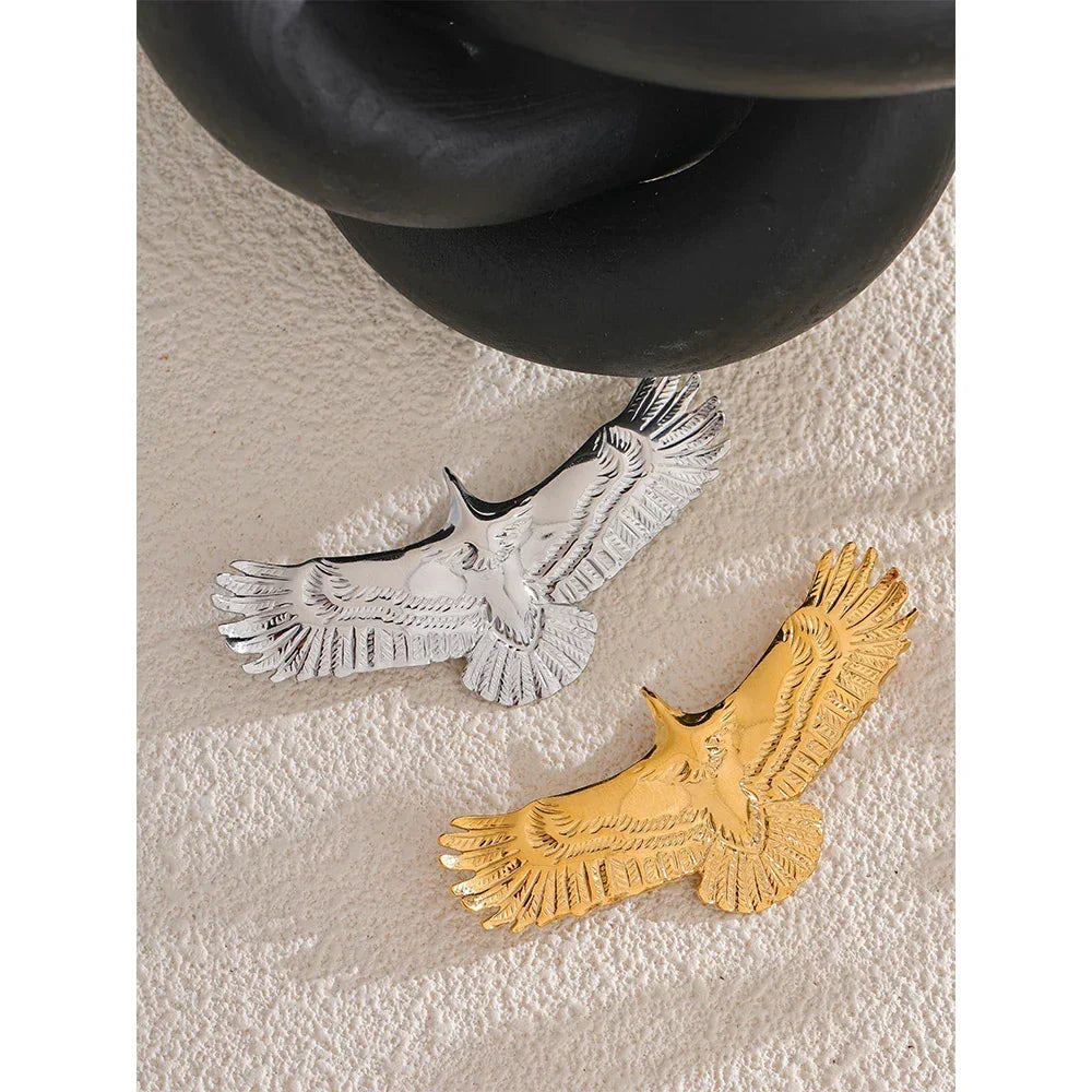 Regal Bird Brooch - TM & CO. JEWELS 