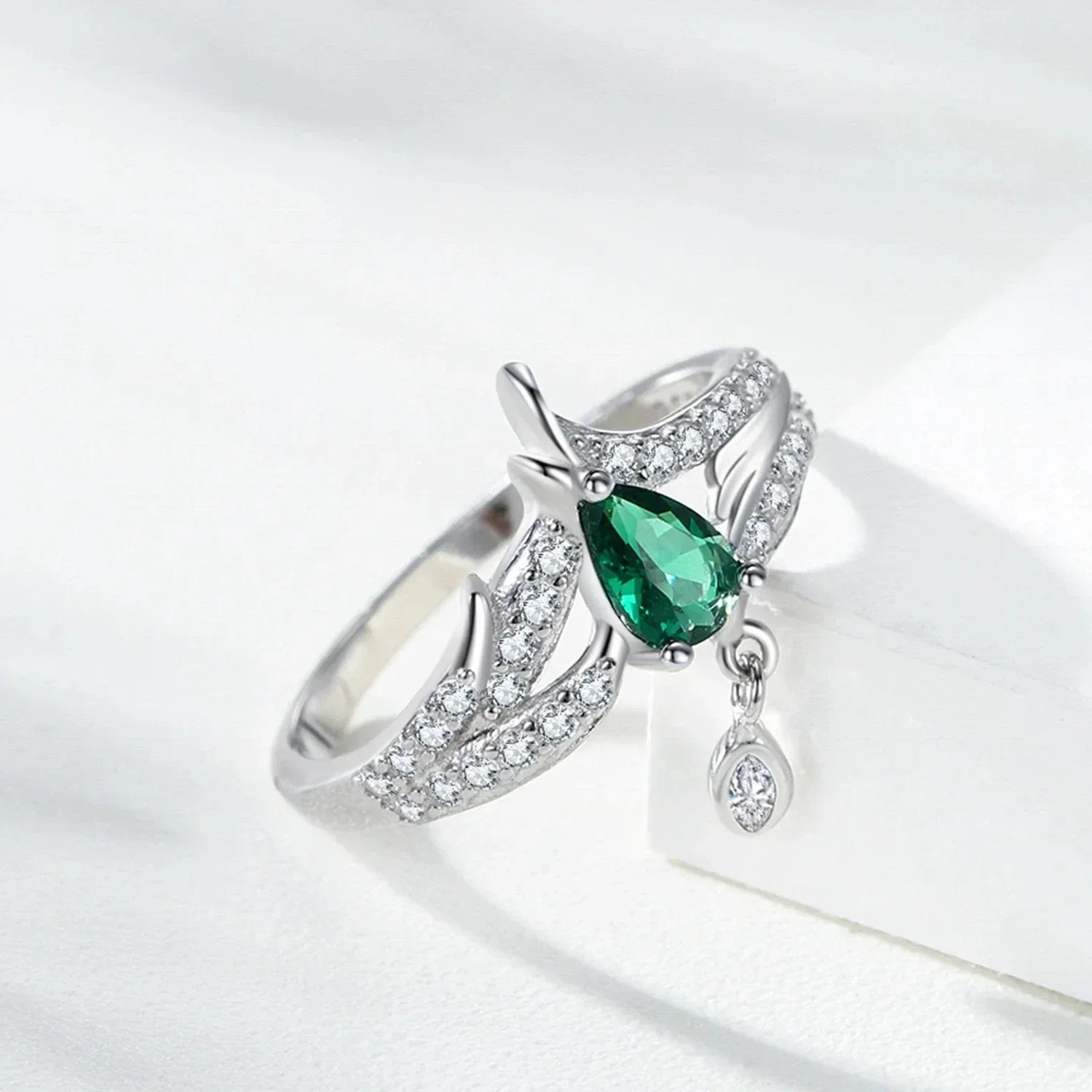 Verdant Tide Pendant Ring - TM & Co. Jewels