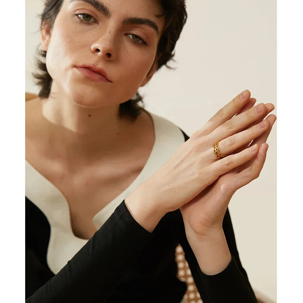 Golden Vista Hollow Ring - TM & Co. Jewels