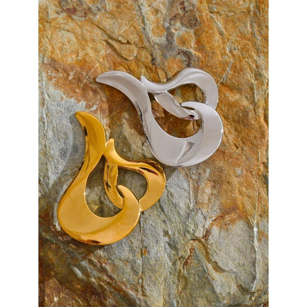 Classic Heart Brooch - TM & CO. JEWELS 