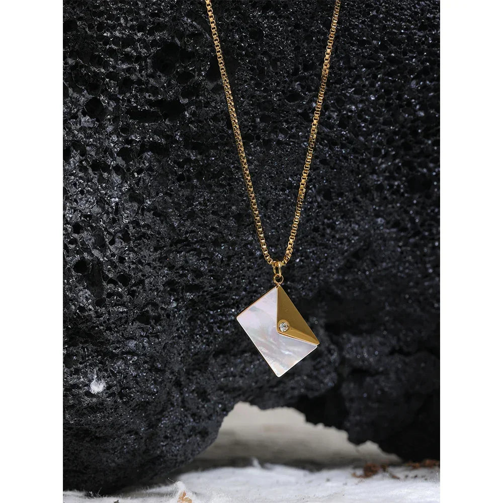Shell Envelope Sophistique Necklace - TM & CO. JEWELS 