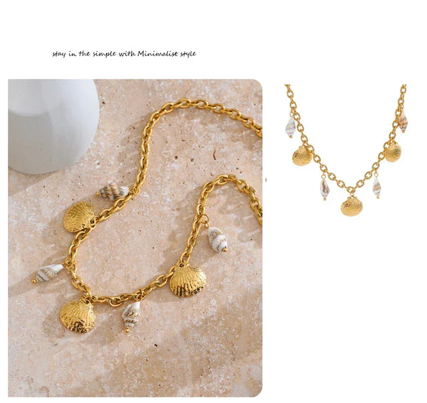 Gilded Shell Pendant - TM & CO. JEWELS 