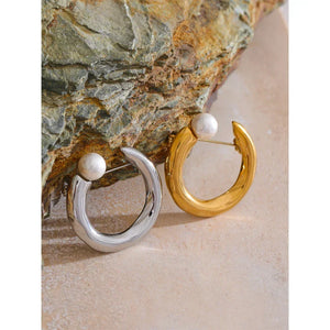 U-Shape Pearl Brooch - TM & CO. JEWELS 