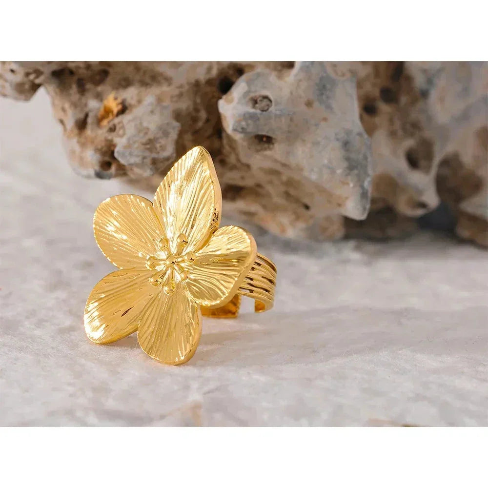 Aqua Flora Gilded Bloom Ring - TM & CO. JEWELS 