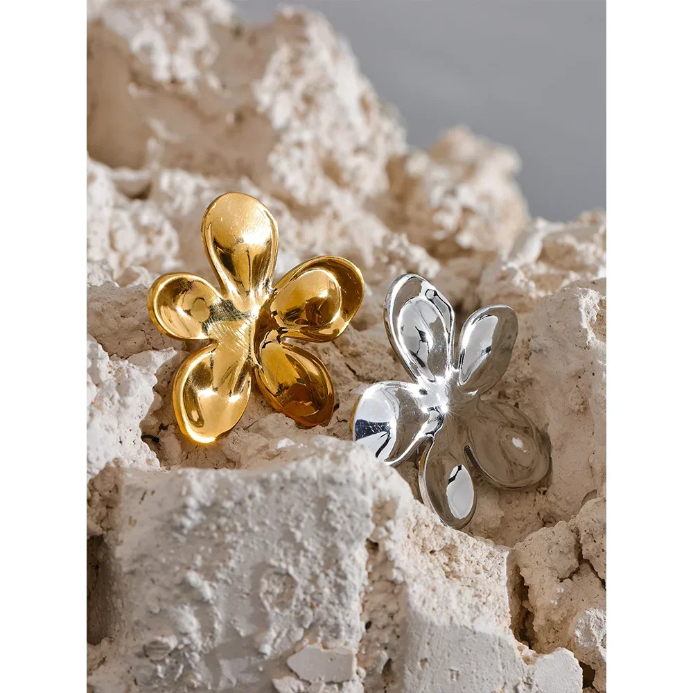 Precious Petals Pin - TM & CO. JEWELS 