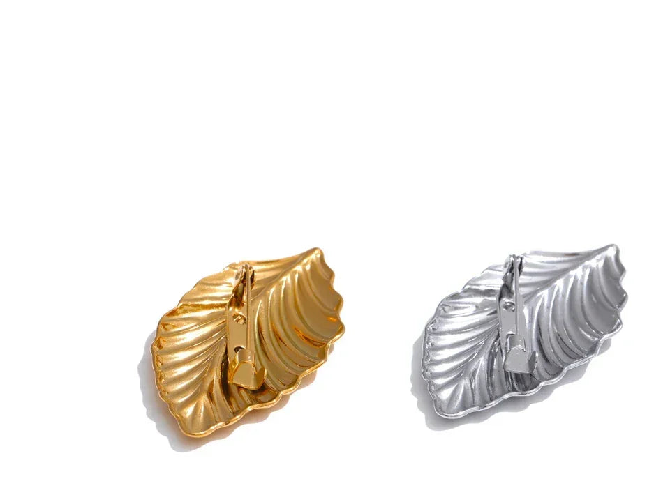 Golden Frond Pin - TM & CO. JEWELS 