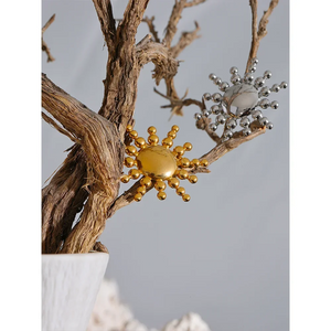 Eternal Sun Pin - TM & CO. JEWELS 